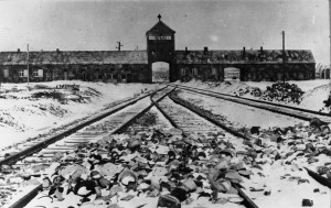 http://www.polskieradio.pl/39/156/Artykul/1002594,Drugi-proces-oswiecimski-%E2%80%93-zaloga-AuschwitzBirkenau-przed-sadem